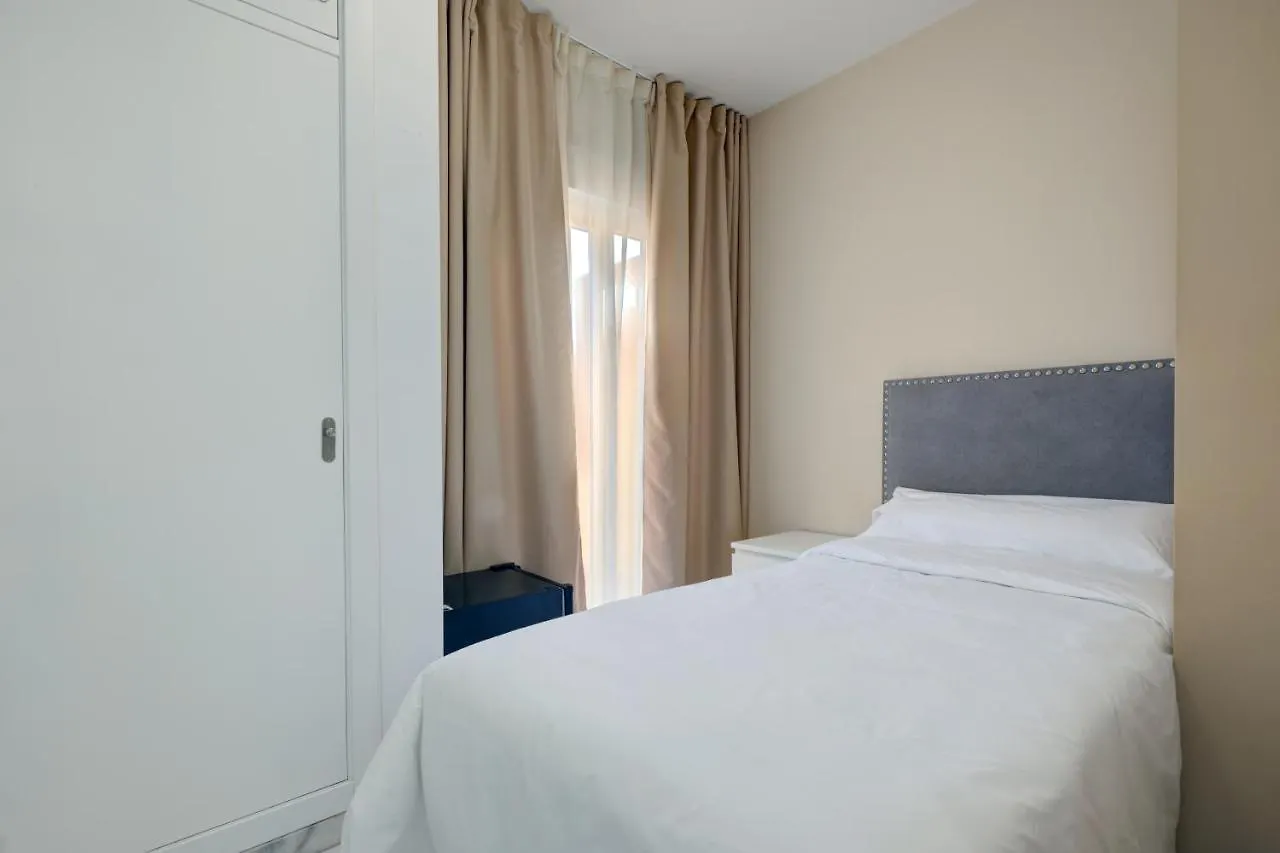 Hostal 37 Estepona